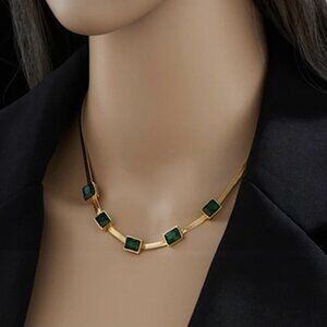 18K GOLD PLATED EMERALD GREEN STONE NECKLACE